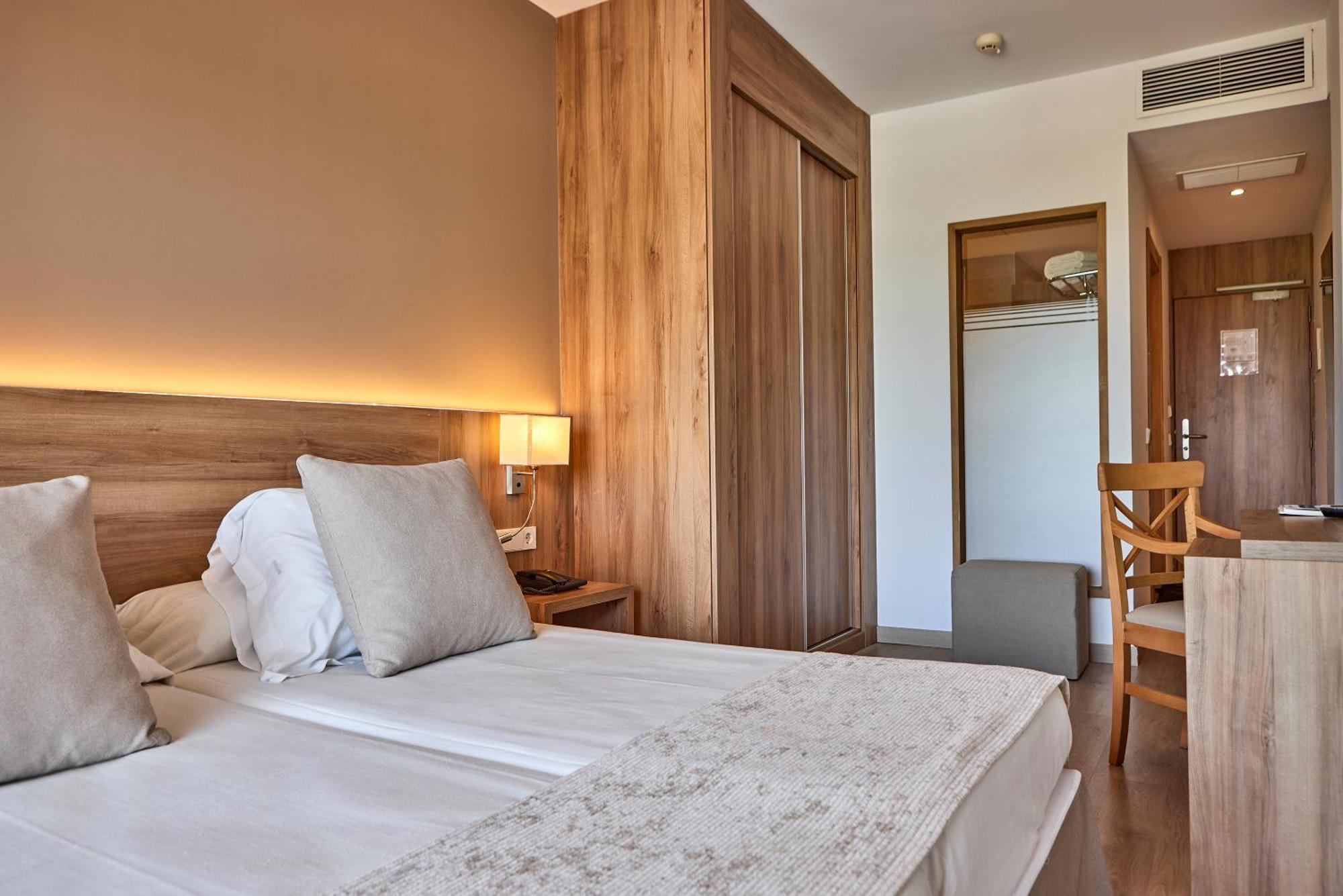 Hotel Playa Golf - Adults Only Playa de Palma  Ngoại thất bức ảnh