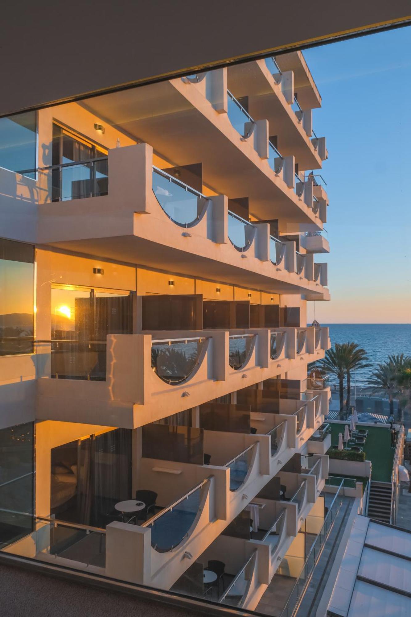 Hotel Playa Golf - Adults Only Playa de Palma  Ngoại thất bức ảnh